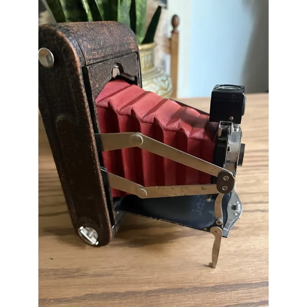 Antique 1912 Kodak No 1A Folding Pocket Model D With Red Bellows